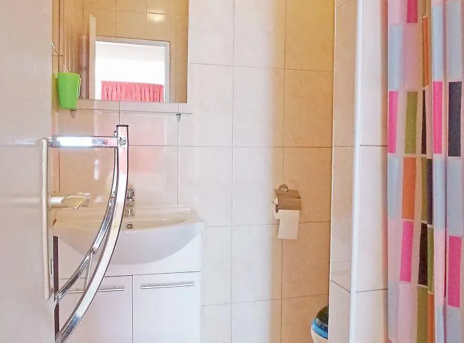 Blanka By El-pi Tours Njivice